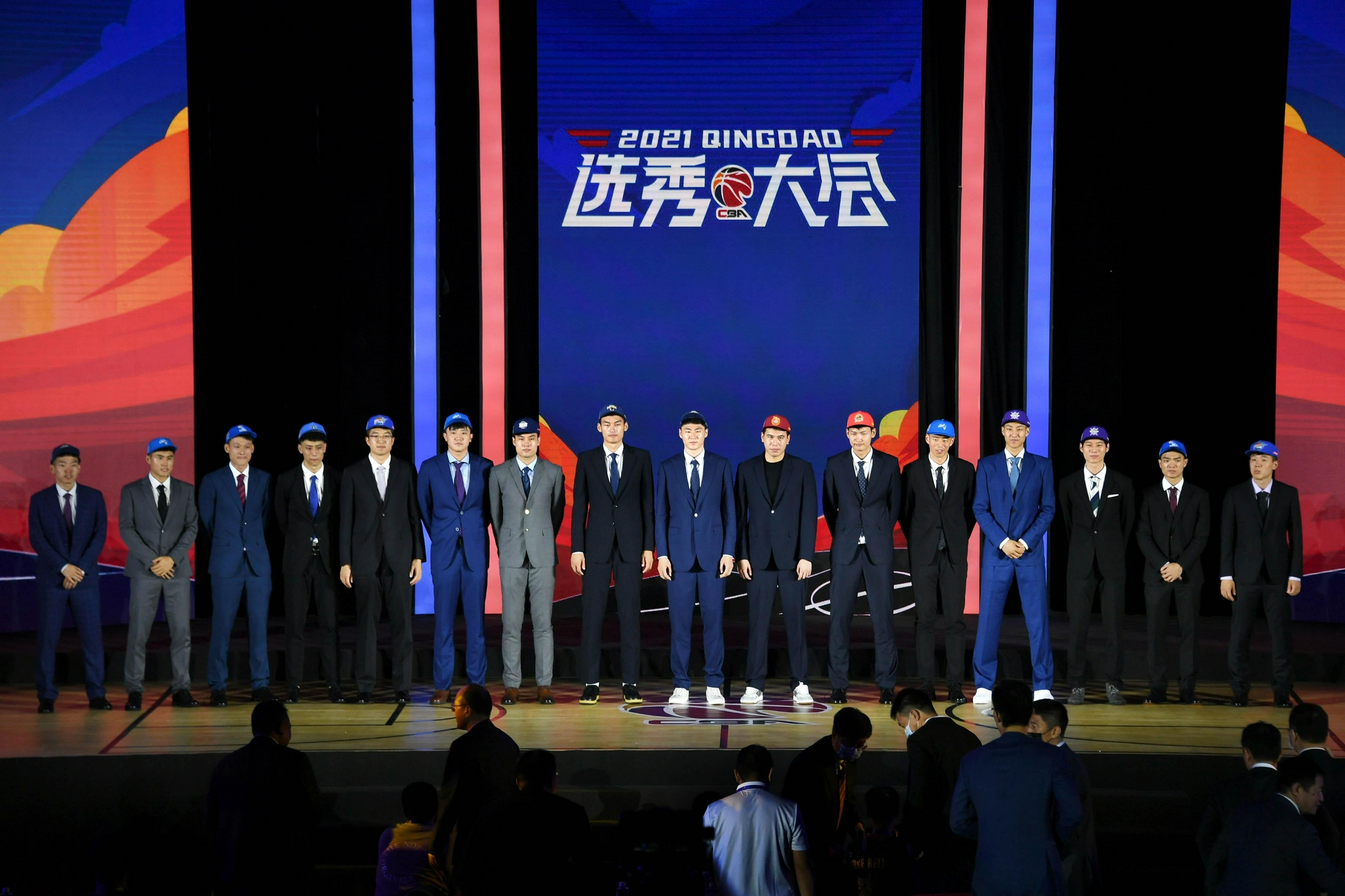 (体育)篮球——2021年cba联赛选秀大会举行