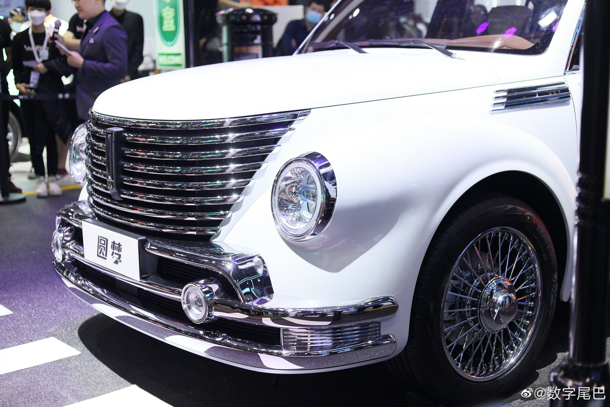 魏派之前公布的复古造型电动车,名字就叫『圆梦』