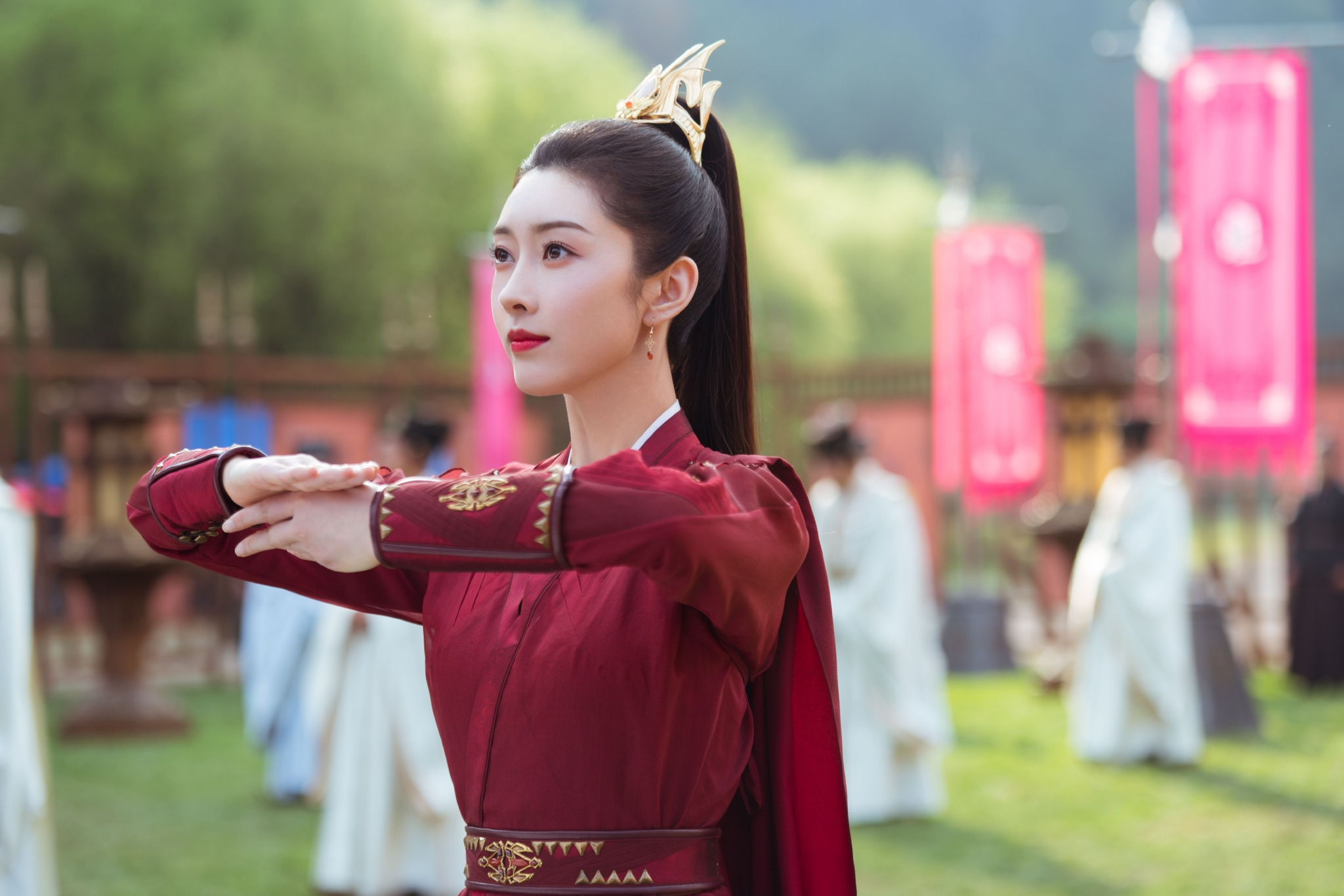 《且试天下》里宣璐饰演的凤栖梧实在是太帅了!__财经头条
