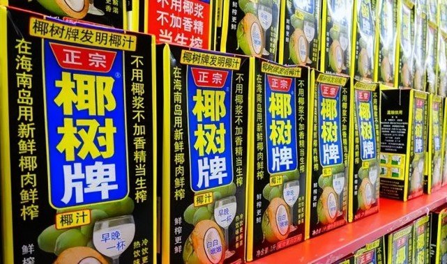 年入40亿！靠“擦边”上位的椰树牌椰汁，越骂越火__财经头条