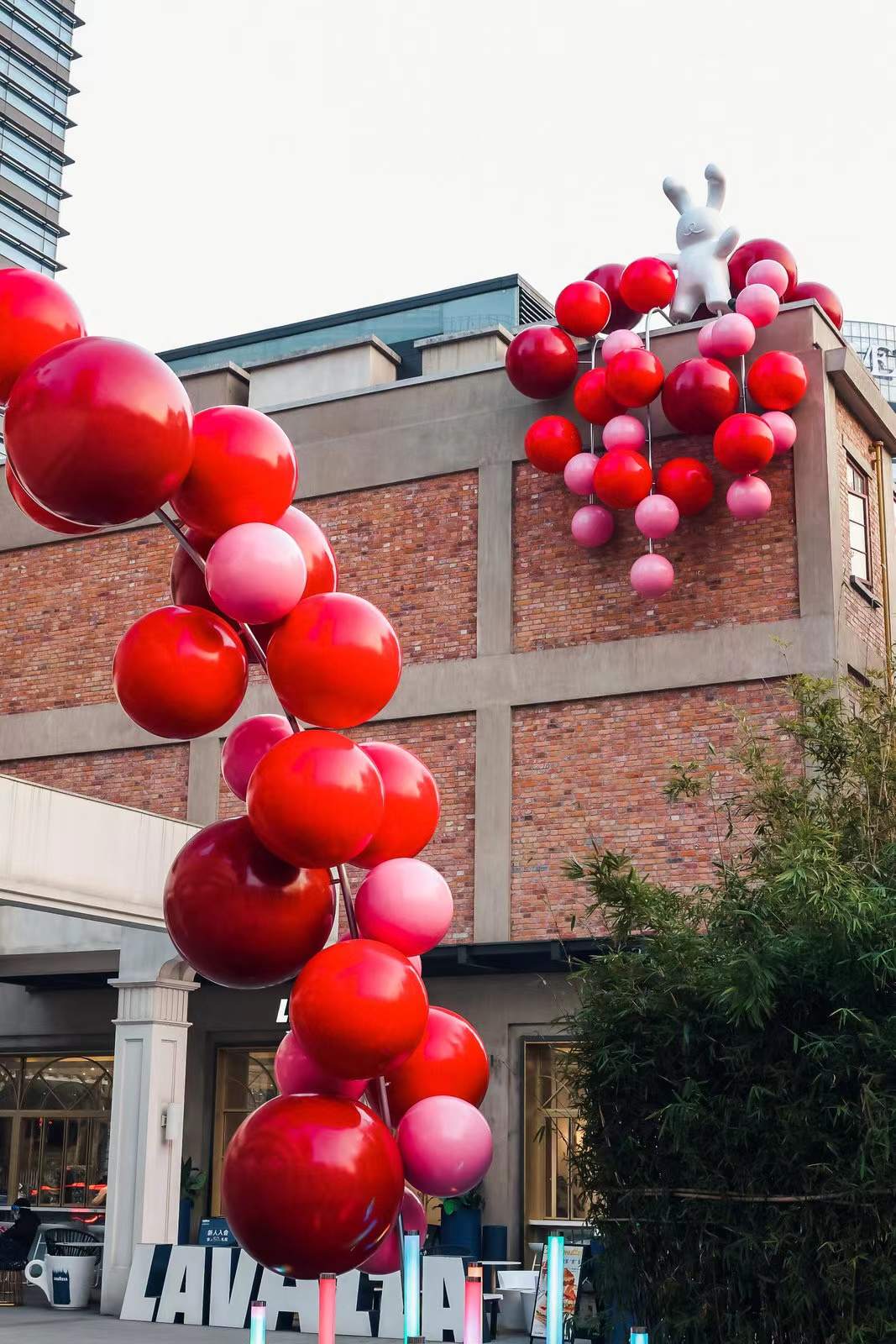 青年创想妆点百年弄堂,无边界艺术沃土正在蓬勃生长|青年|创想|艺术展