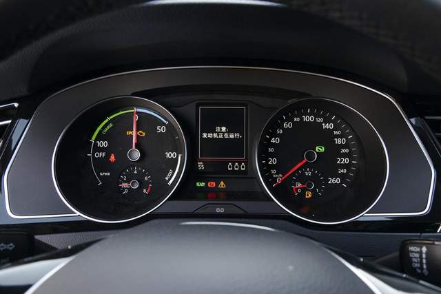 14t的迈腾却能73秒破百实测油耗54l能买吗