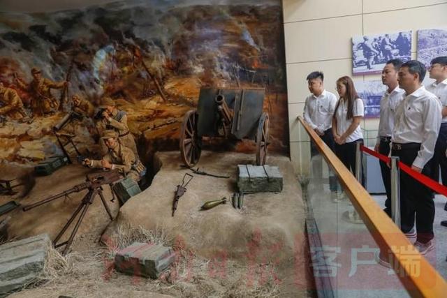 一场与革命先烈的“时空对话”休闲区蓝鸢梦想 - Www.slyday.coM 一场与革命先烈的“时空对话”休闲区蓝鸢梦想 - Www.slyday.coM