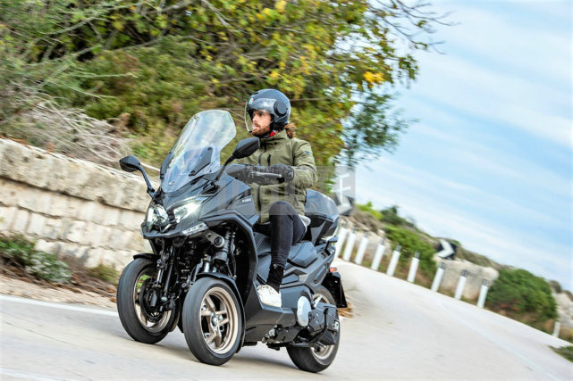 光阳倒三轮cv3 小钢炮krv 确认北京摩展发布