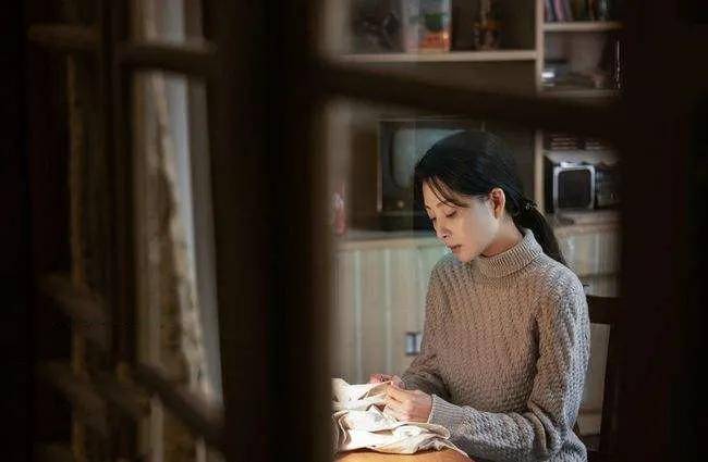 人世间:兄妹情变“伪骨科”,冯玥恋上表哥周楠,追随他考上清华休闲区蓝鸢梦想 - Www.slyday.coM 人世间:兄妹情变“伪骨科”,冯玥恋上表哥周楠,追随他考上清华休闲区蓝鸢梦想 - Www.slyday.coM