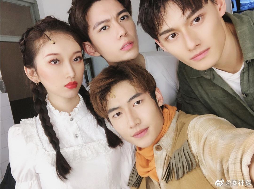 还帮忙宣传作品不过有网友扒出刘令姿把在汪卓成家和汪的合照编辑掉了