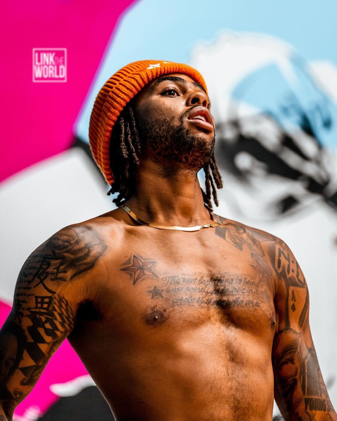 拉塞尔最新训练照,有点小帅啊!