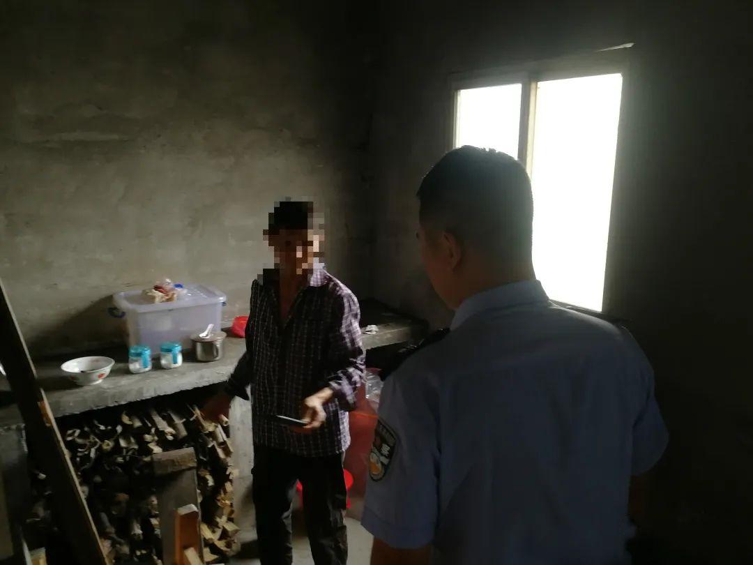 男子偷走4000元智能手机，被抓后手机却早就被锤烂，小偷：不会用休闲区蓝鸢梦想 - Www.slyday.coM