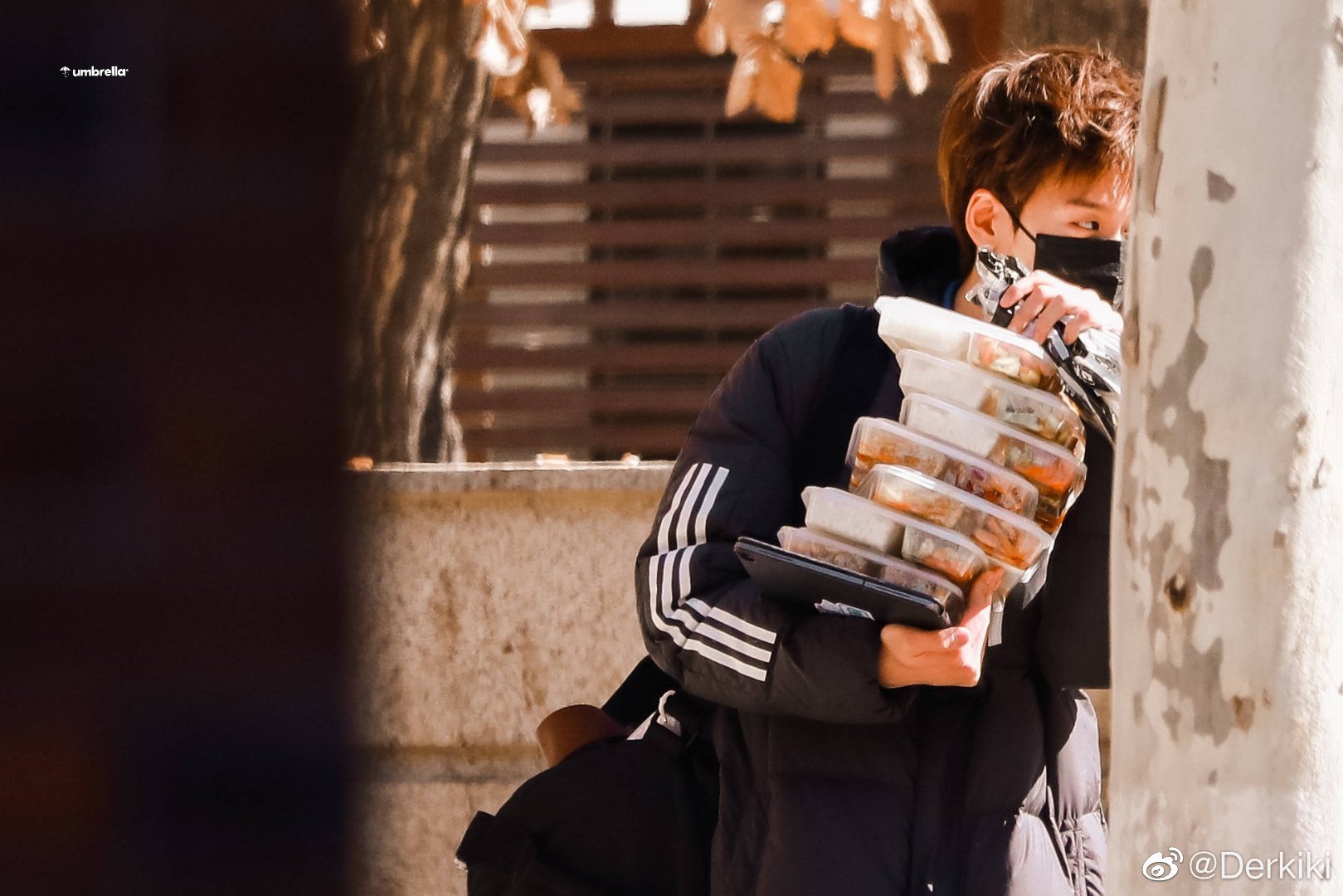 余景天上班图来袭!_高清图集_新浪网