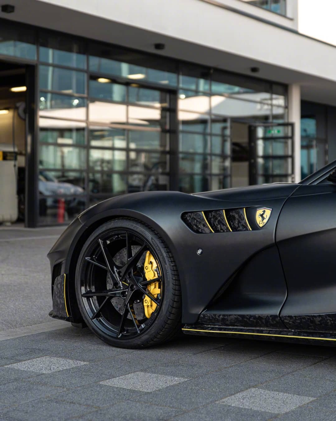 法拉利ferrari812superfastbymansorystallone