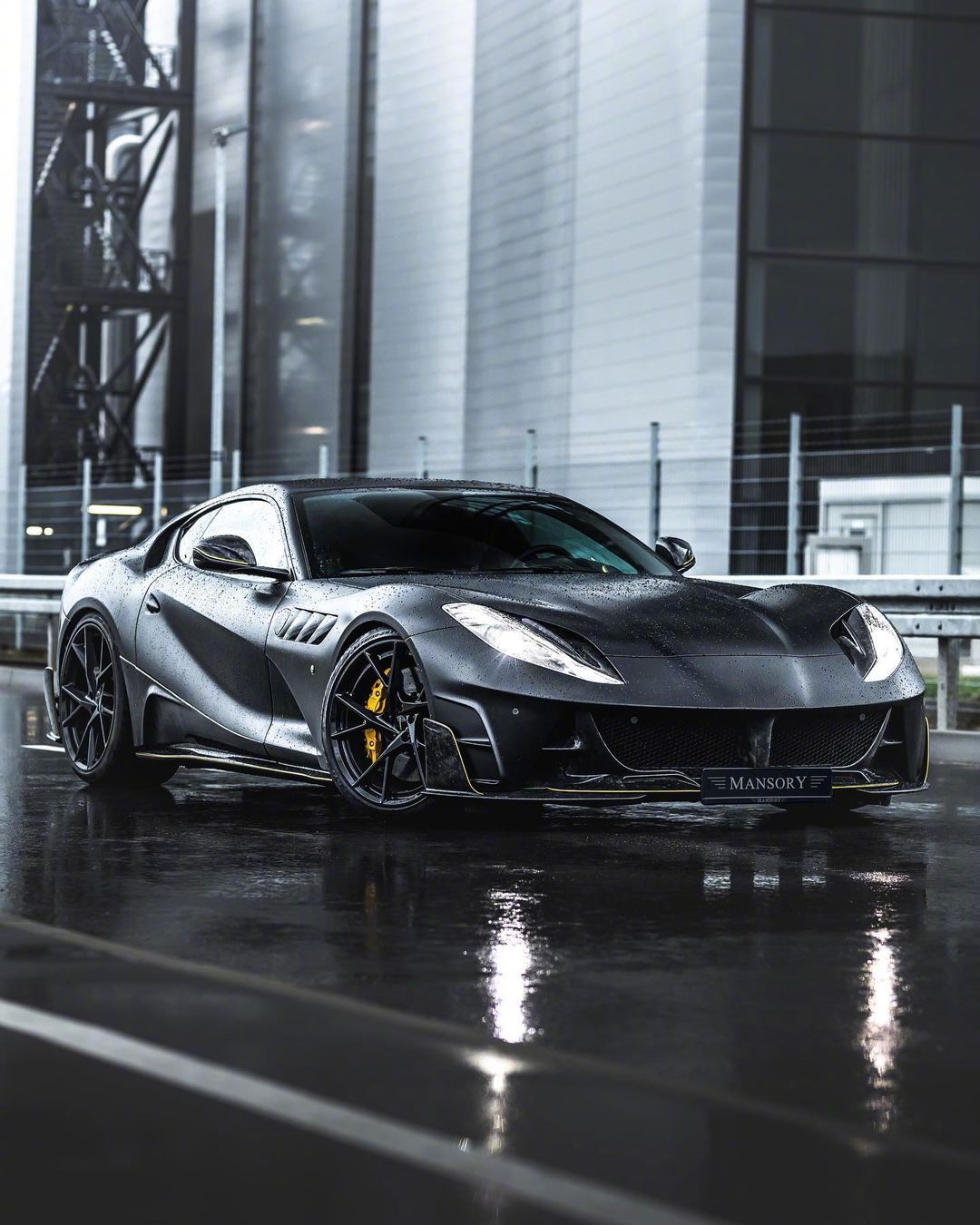 法拉利ferrari812superfastbymansorystallone