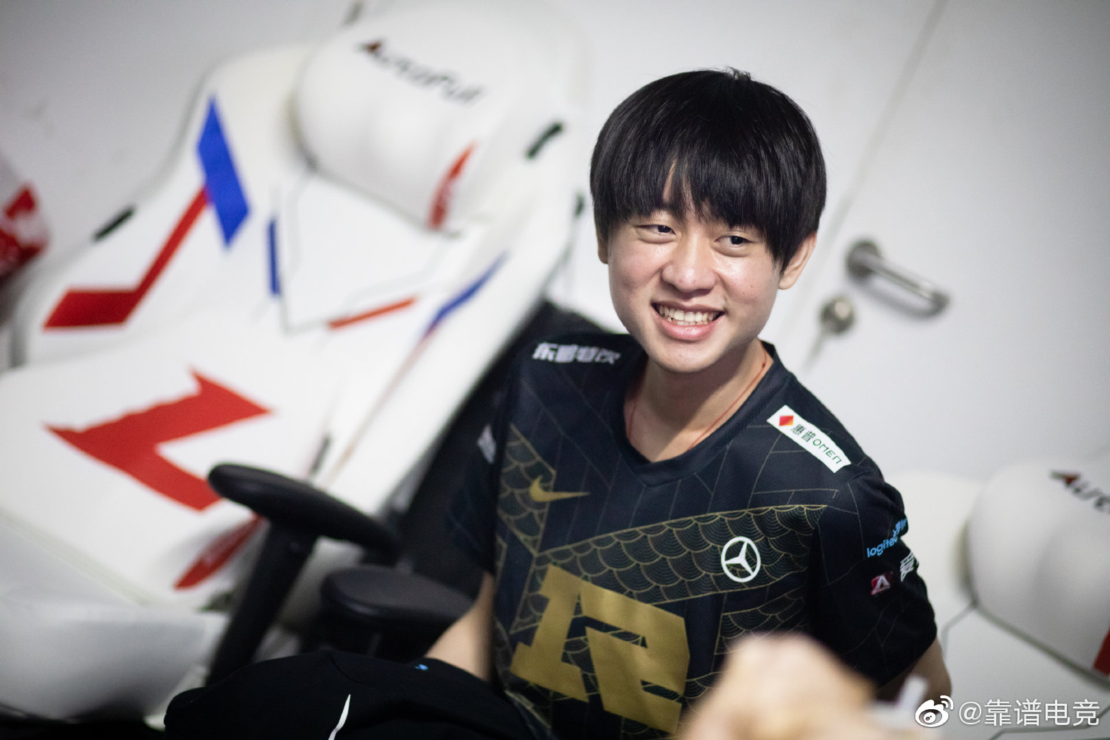 lpl官推: rng.ming 用他在lpl的第4000次助攻