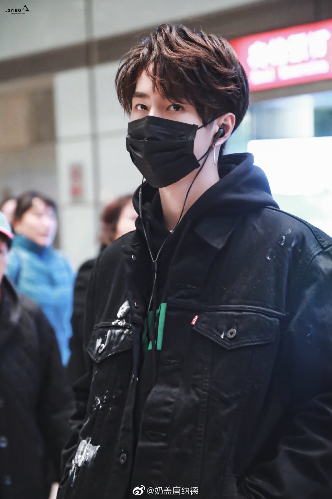 心脏狙击95 戴口罩和帽子依然十分帅气!_高清图集_新浪网