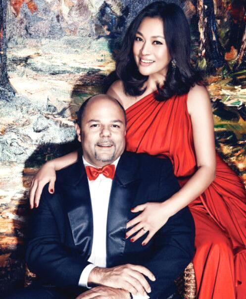 56岁史可曝近况与景岗山高歌风韵犹存二婚被外籍亿万富豪倒追