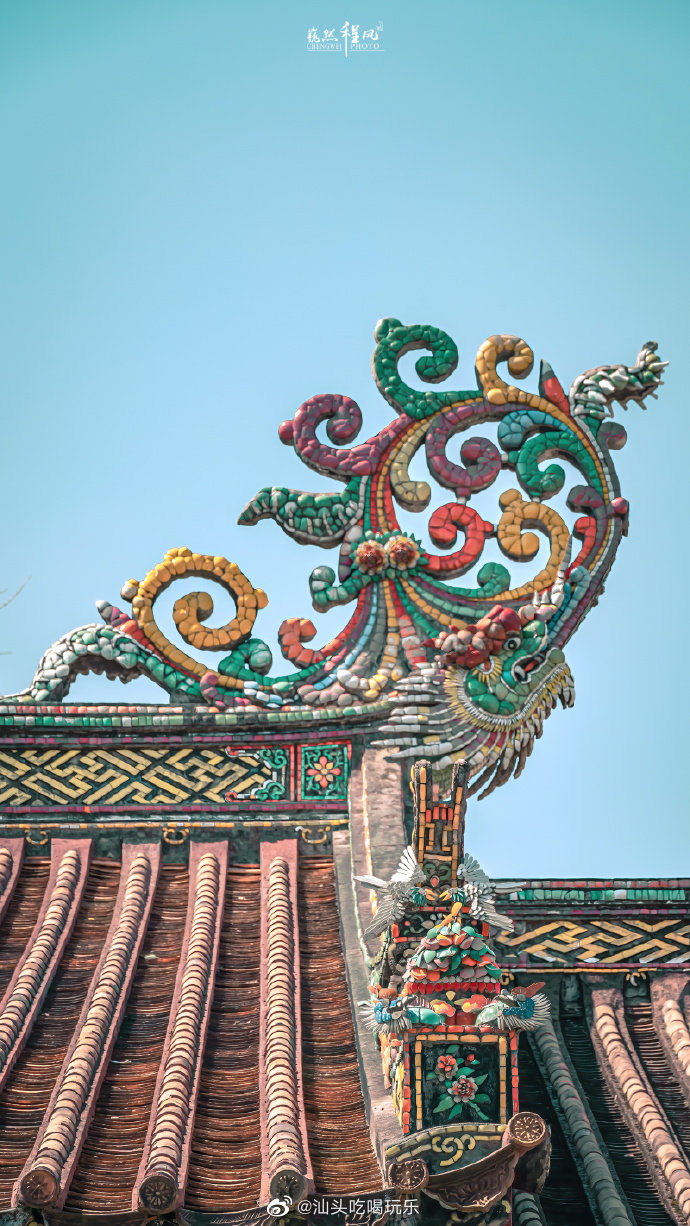 潮汕祠堂厝顶住着神仙摄影