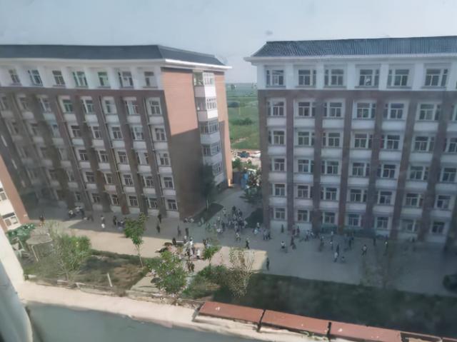 警方通报“桃城中学猥亵事件”：1人被采取刑事强制措施，还有2未成年涉案休闲区蓝鸢梦想 - Www.slyday.coM