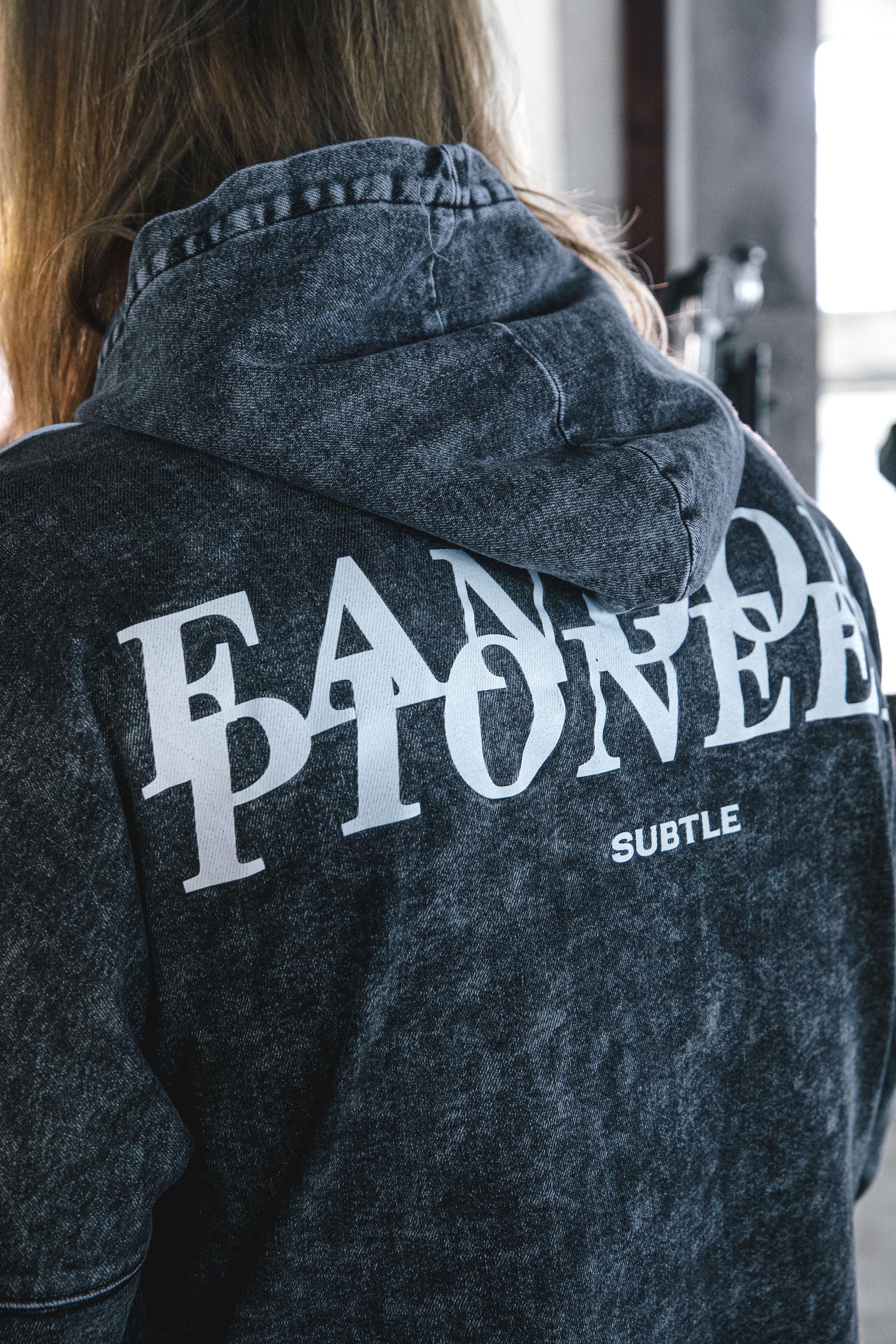 城市生活品牌subtle于近日发布全新rawmad丹宁系列