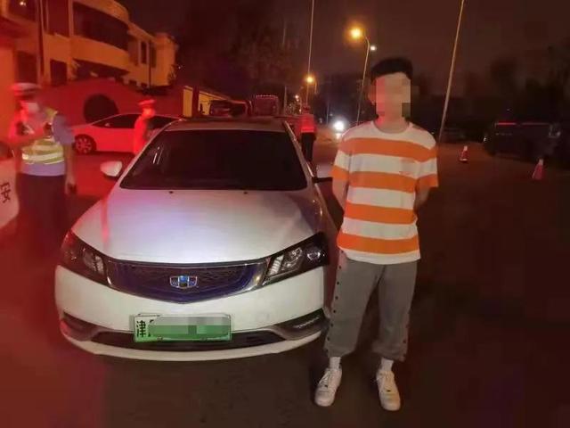 男子酒后开营运车上路被交警查处罚款并拘留 吊销驾驶证 5年内无法驾车休闲区蓝鸢梦想 - Www.slyday.coM