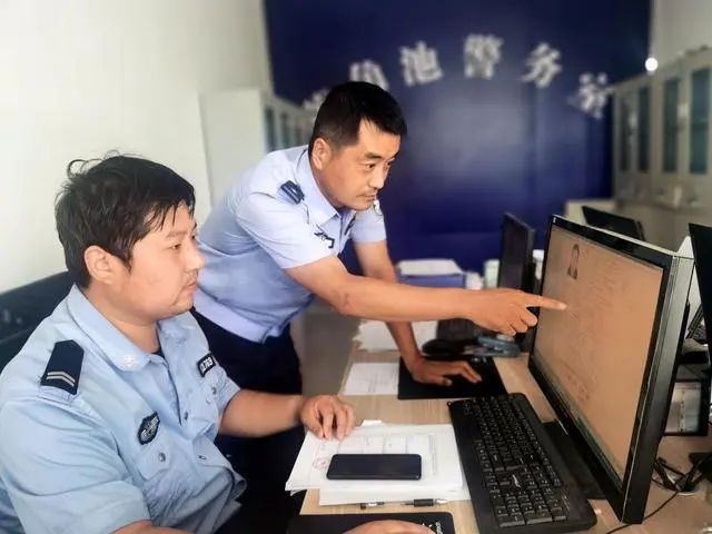 “多亏南阳吴警官，让我找到了家人！”休闲区蓝鸢梦想 - Www.slyday.coM