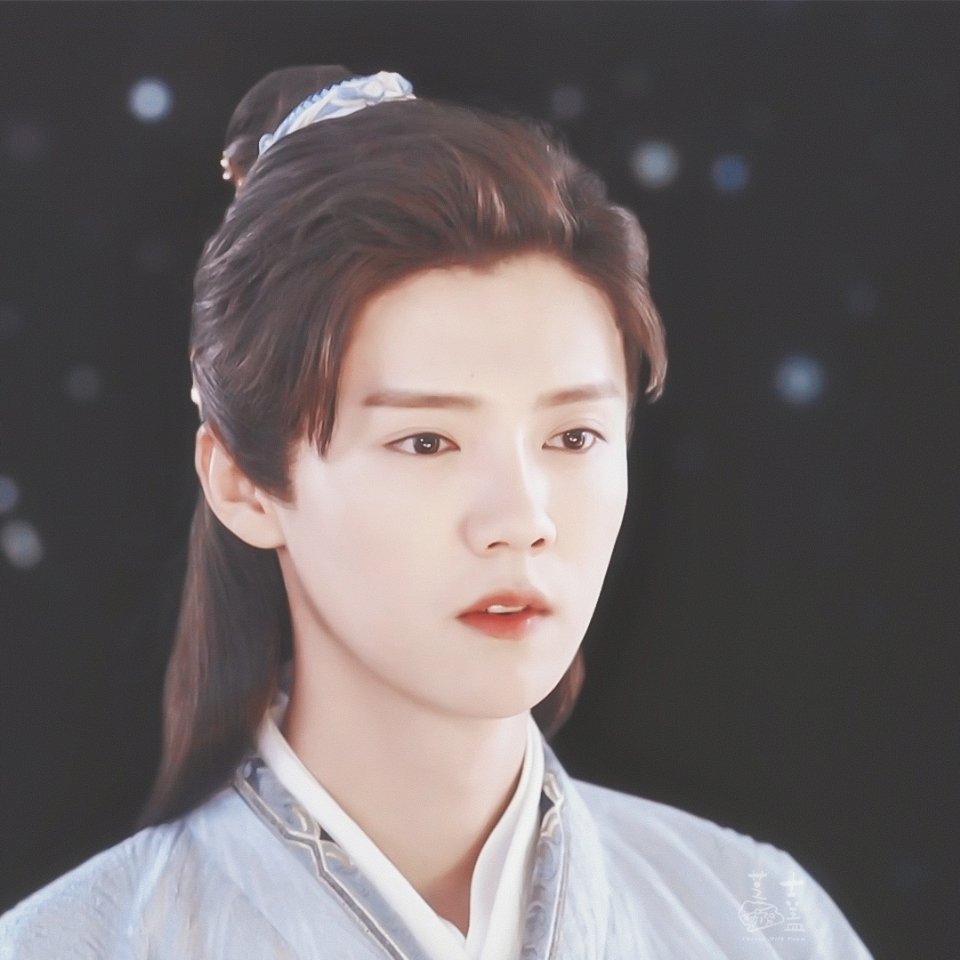 『天官赐福』影视化找鹿晗演谢怜不香嘛侯明昊和成毅他俩谁和谁适配哪