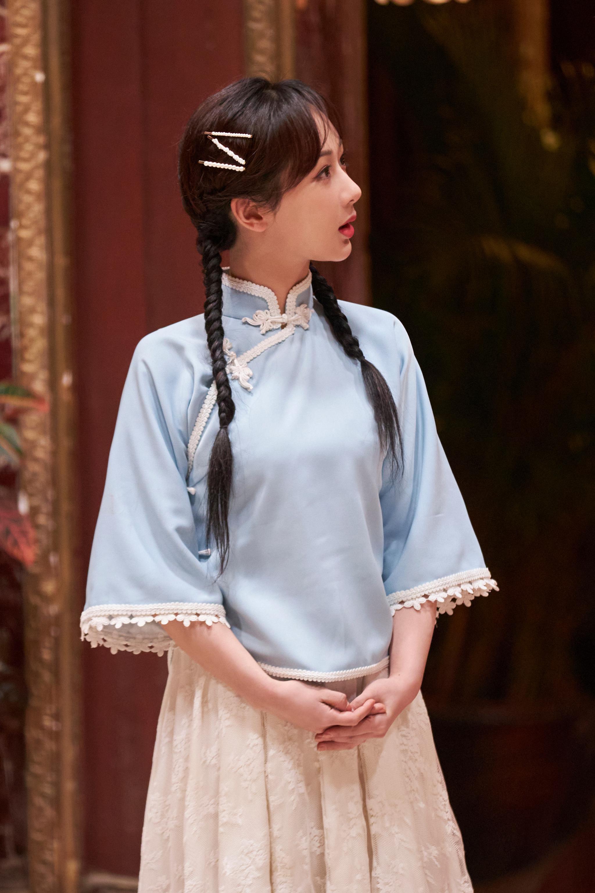 杨紫民国风大小姐造型真的很不错