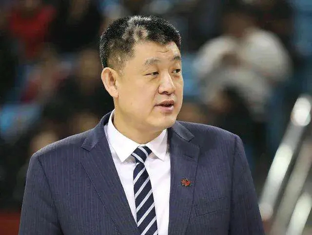 被誉为cba东北虎王的孙军,为什么会在比赛中对裁判闫军大骂