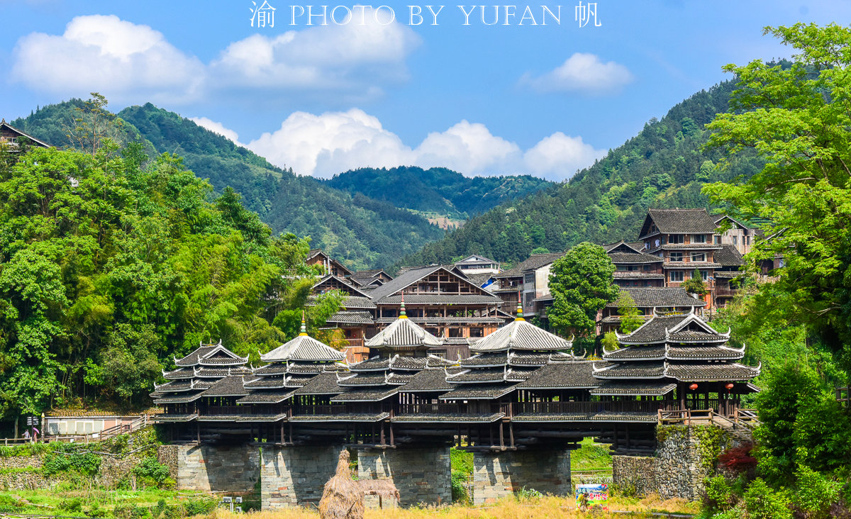 广西侗乡第一寨八寨相连住户超万人规模比千户苗寨还大