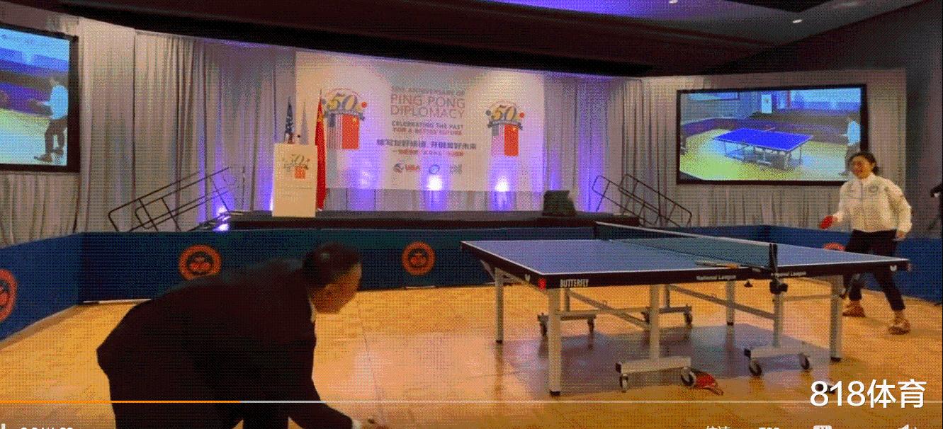 大国风度! 刘国梁西装皮鞋与美国乒协主席比赛, 主动让球1休闲区蓝鸢梦想 - Www.slyday.coM 大国风度! 刘国梁西装皮鞋与美国乒协主席比赛, 主动让球1休闲区蓝鸢梦想 - Www.slyday.coM