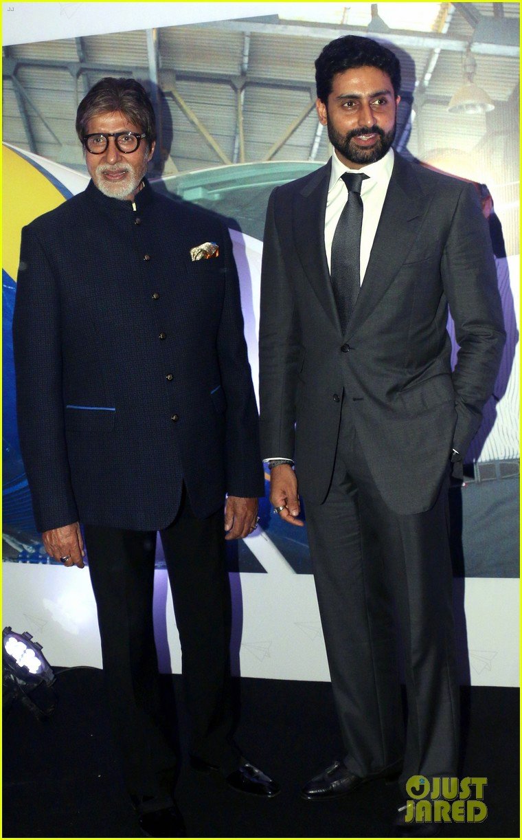 印度著名影星阿米特巴·巴强(amitabh bachchan《贫民窟的百万富翁》