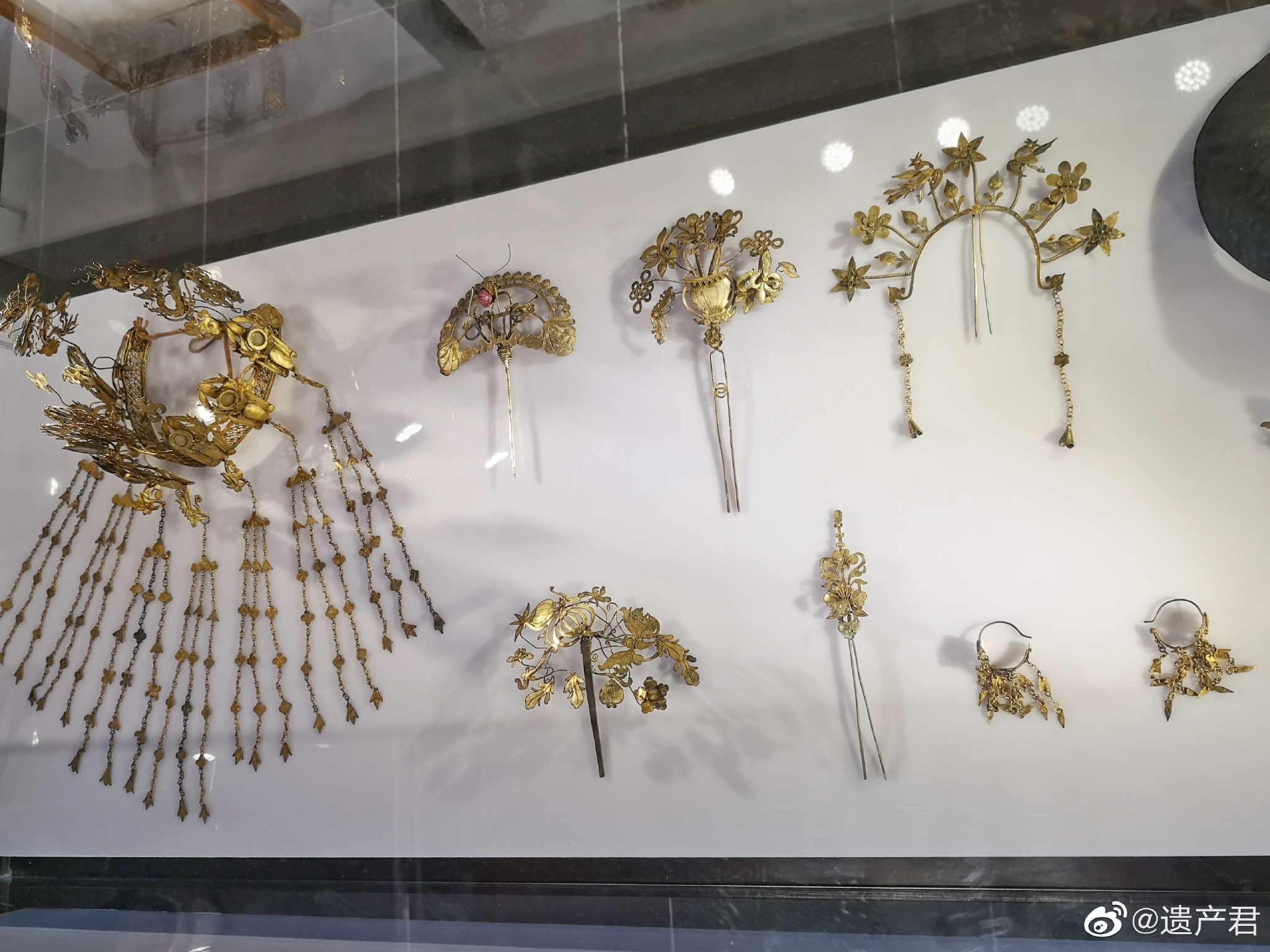 苏州状元博物馆收藏的一套清代银鎏金首饰