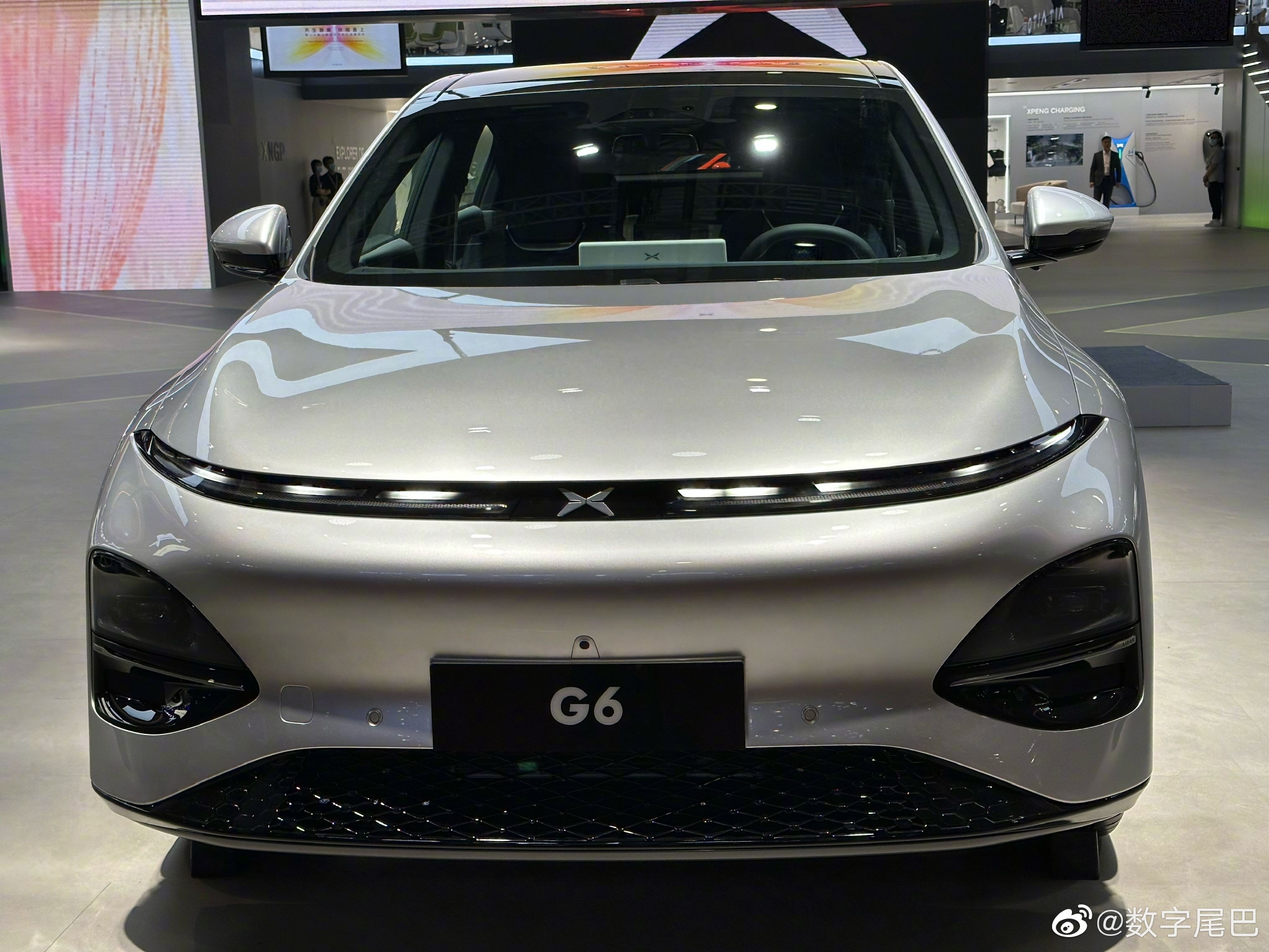 非闷骚用户,小鹏 g6 还有低调内敛的「银色」可选-新浪汽车
