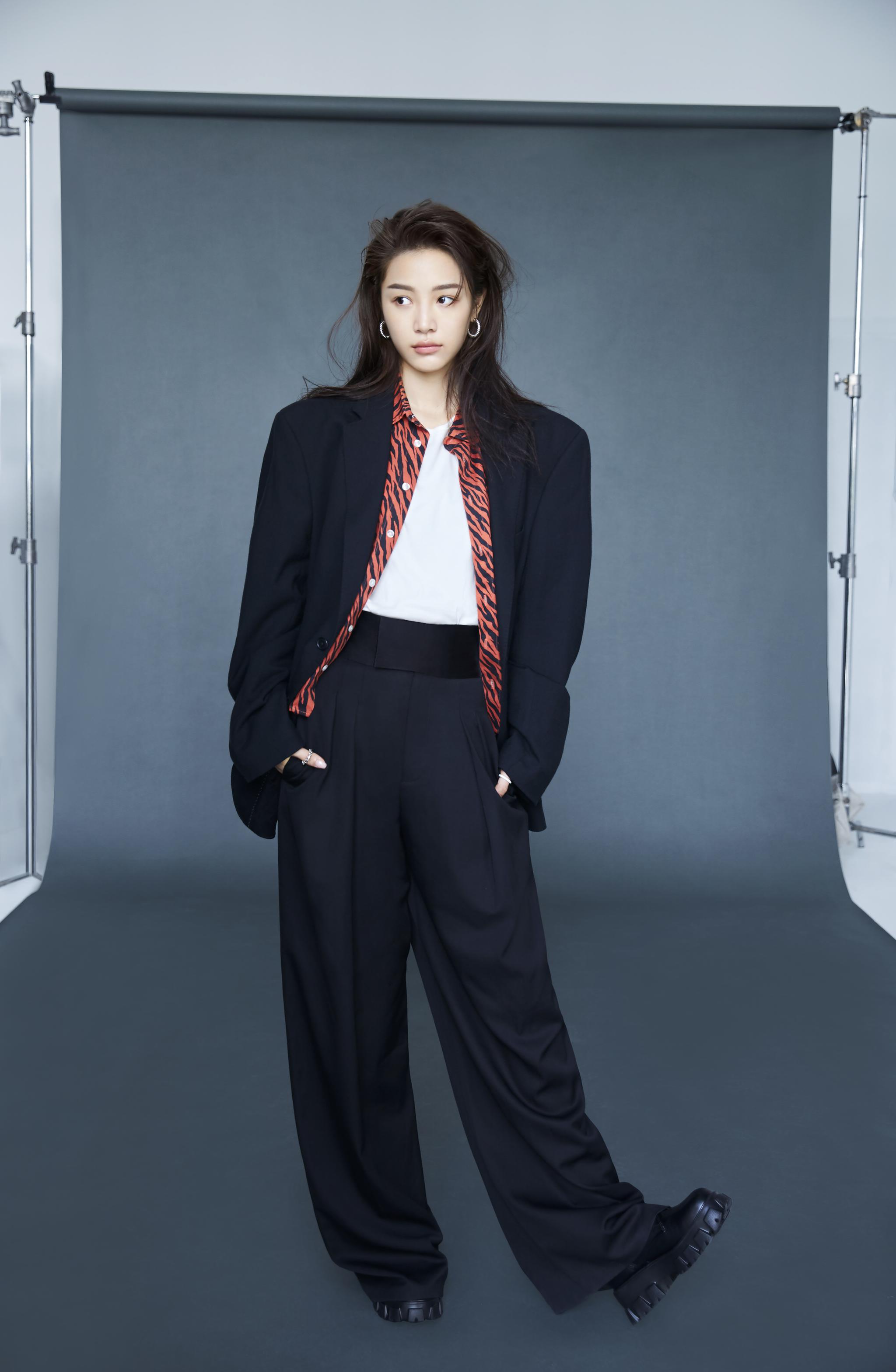 欢娱影视演员张楠zz最新质感大片曝光