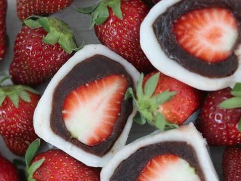 草莓大福的快手做法 不用蒸不用煮 隔夜不变硬 新手一次成功