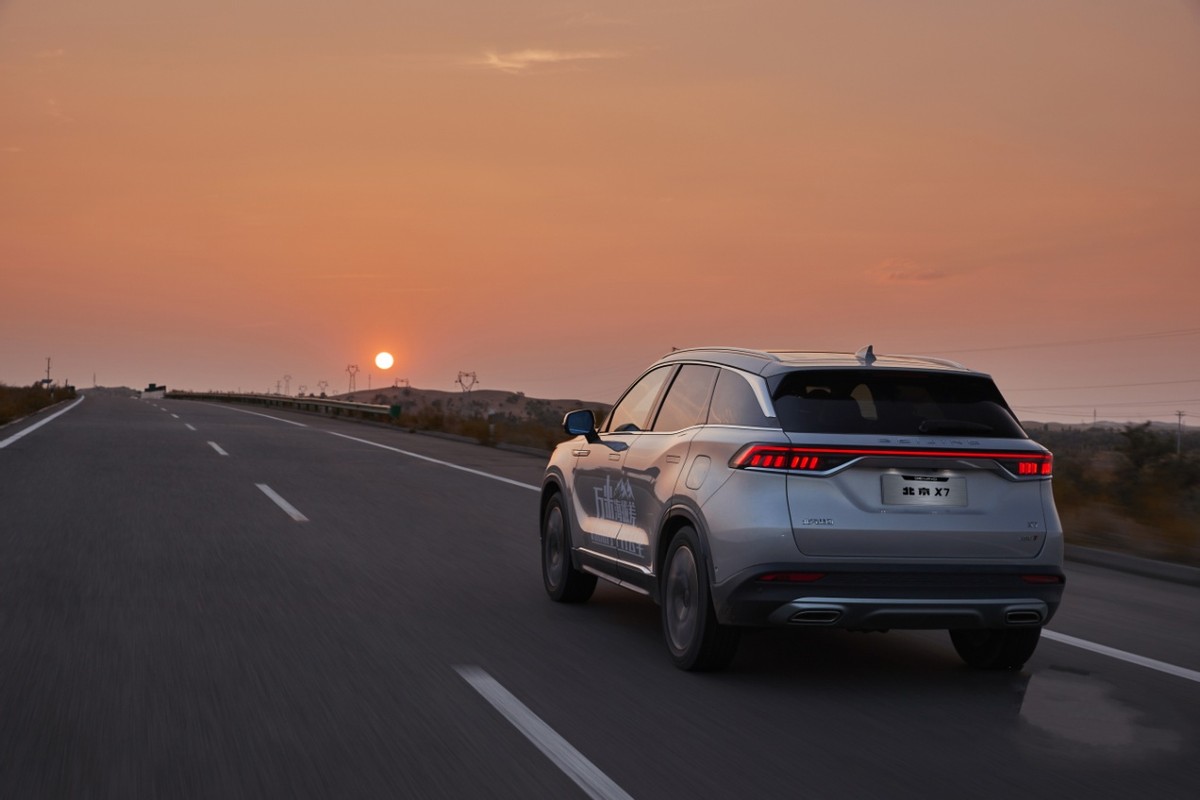 北京汽车x7(北京汽车x7怎么样质量怎么样)