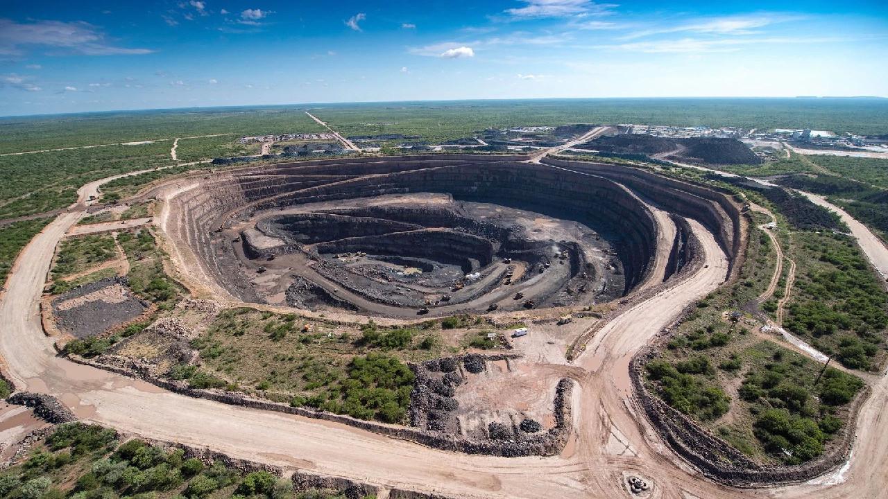 又一大发现内蒙古发现一座世界级铀矿西方眼红不已缺啥来啥