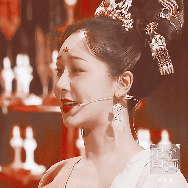 女星远离粗黑平眉能有多美,景甜细眉美到心惊,杨紫拥有古典感