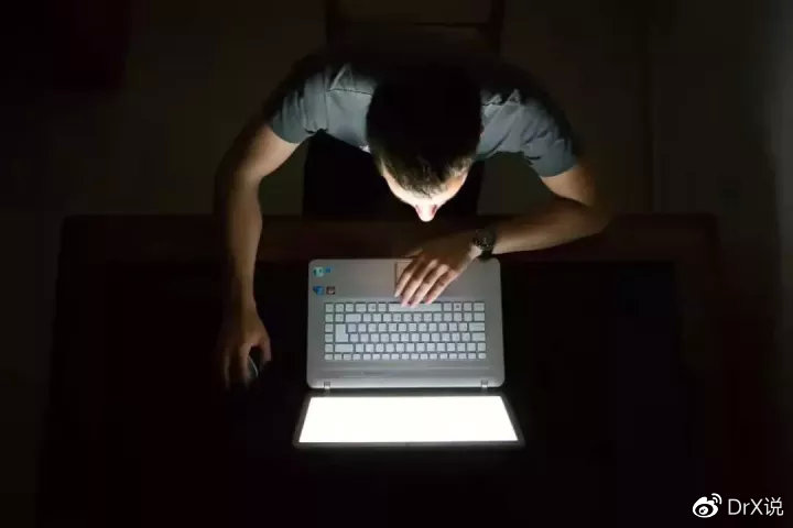 悲剧！尿毒症5年，19岁女孩被父母遗弃！请一定把医生的忠告看完休闲区蓝鸢梦想 - Www.slyday.coM