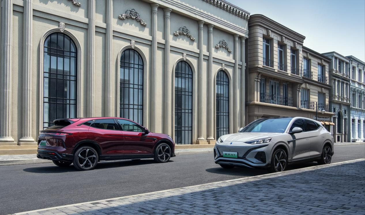 腾势n7重塑电动豪华新标准-新浪汽车