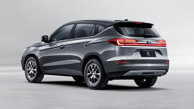 2021款比亚迪宋经典版上市:6.98万起 配置升级