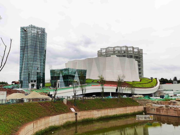 行走自贡:东部新城宜陈河畔的展览中心