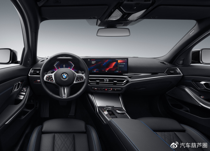 奔驰C级PK新款宝马3系，谁才是BBA中型车标杆？