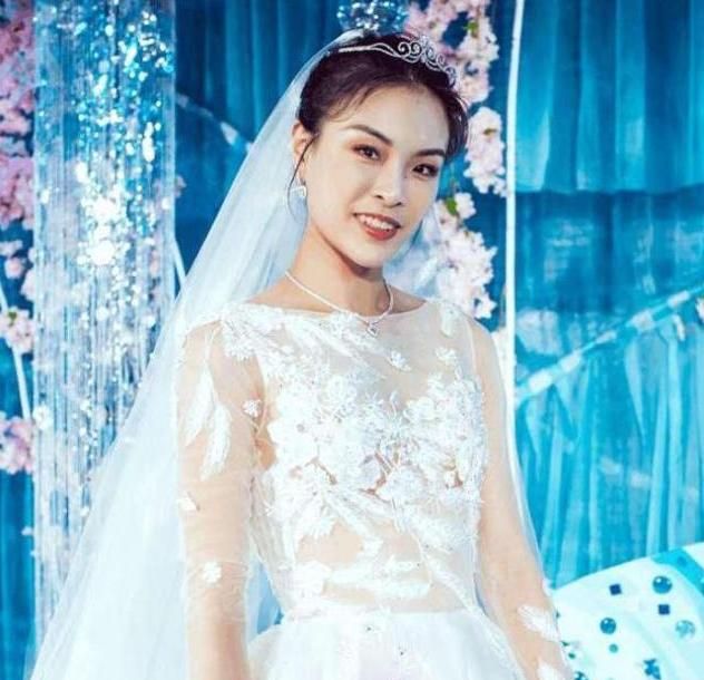 中国"跳水女皇"吴敏霞,拒嫁"豪门",如今官至副书记生活幸福