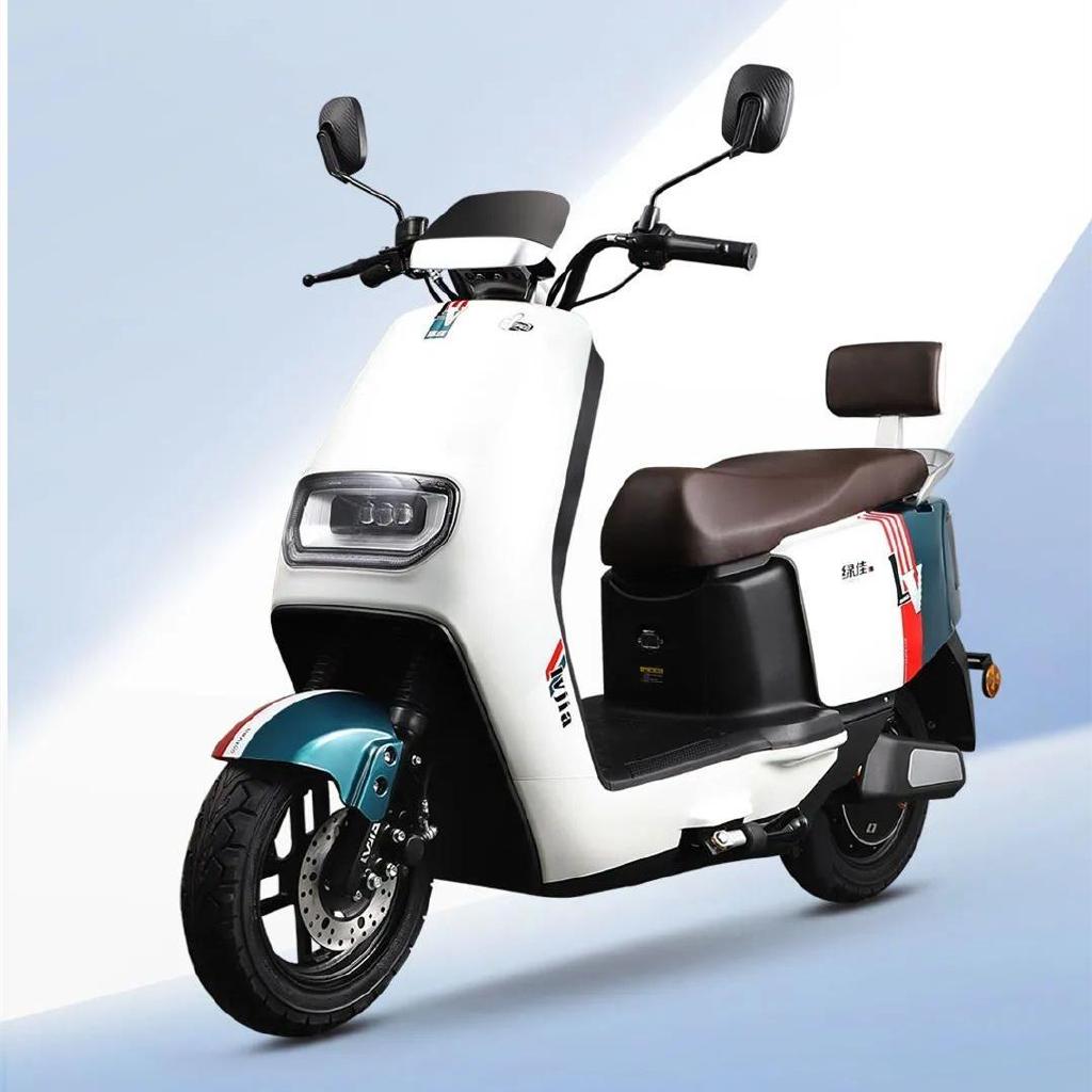 绿佳比德文推出新电动车爬坡有力续航远主打通行代步