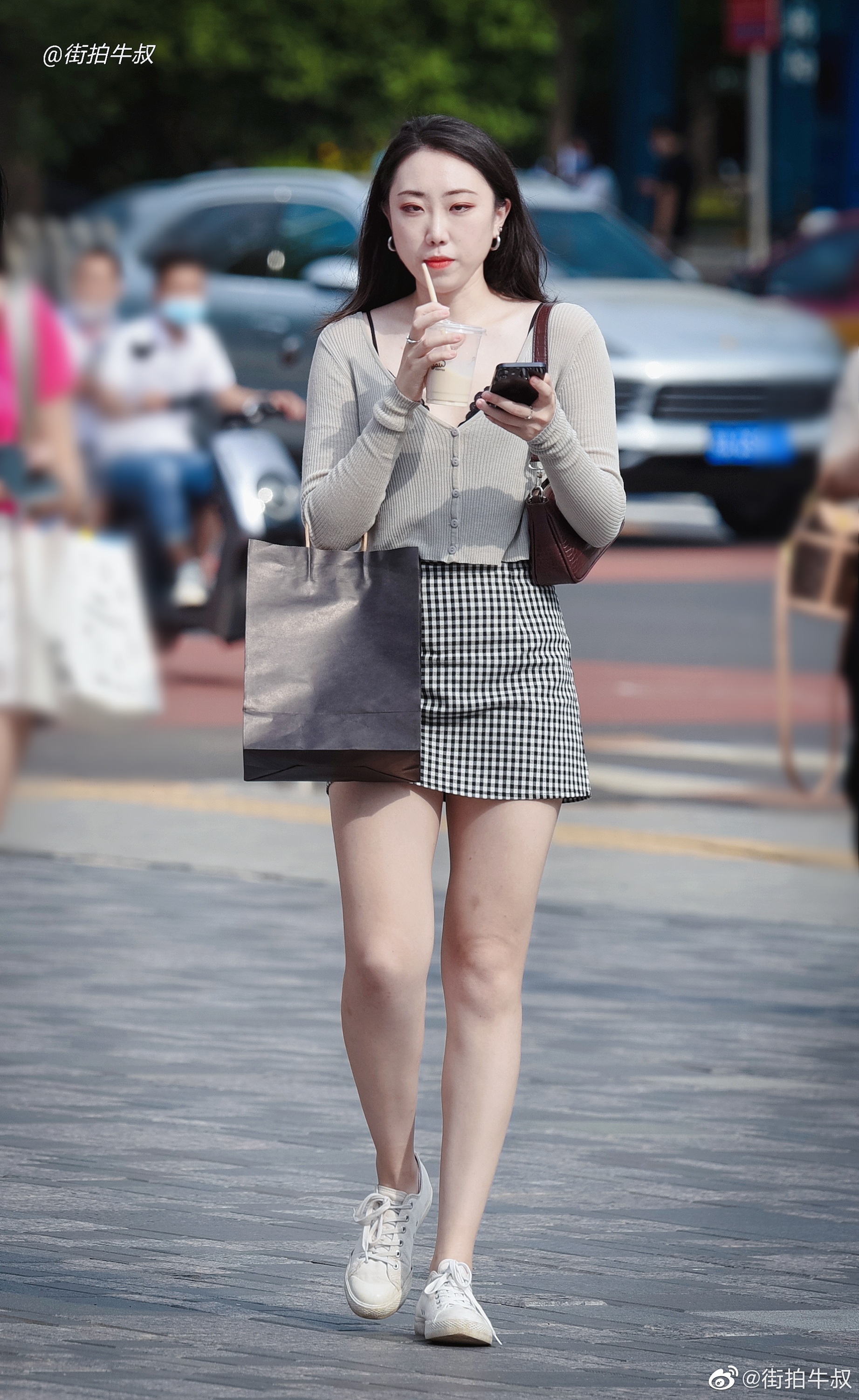 热裤格子裙时尚漂亮