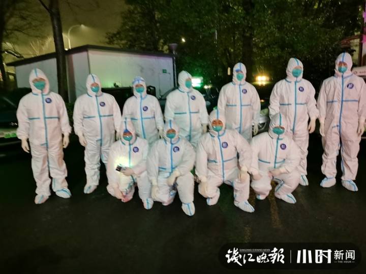 送检核酸样本、接送医护人员……杭州的哥组成疫情防控保障车队休闲区蓝鸢梦想 - Www.slyday.coM 送检核酸样本、接送医护人员……杭州的哥组成疫情防控保障车队休闲区蓝鸢梦想 - Www.slyday.coM
