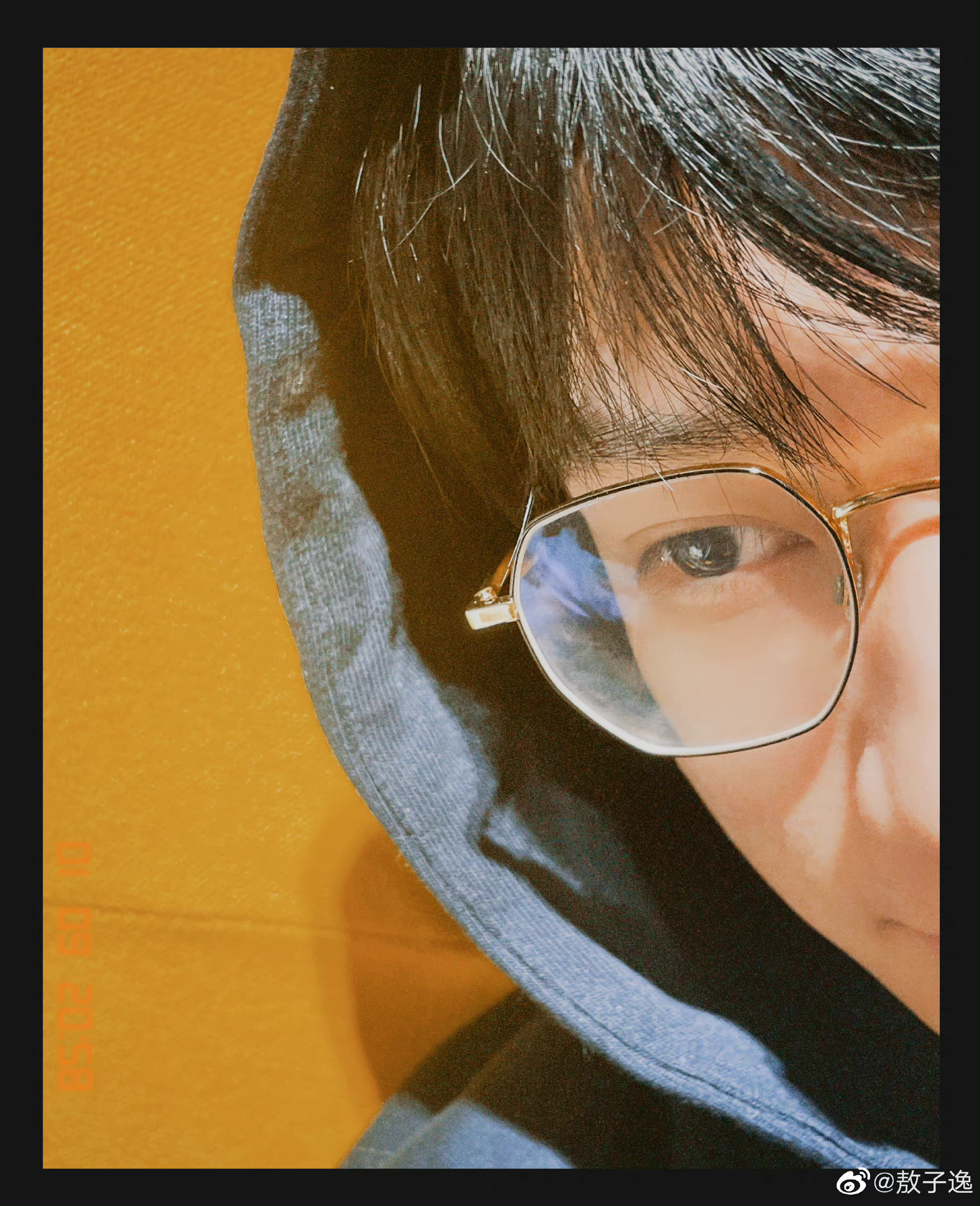 敖子逸晒日常碎片,有戴眼镜的小敖帅哥,戴渔夫帽的小敖