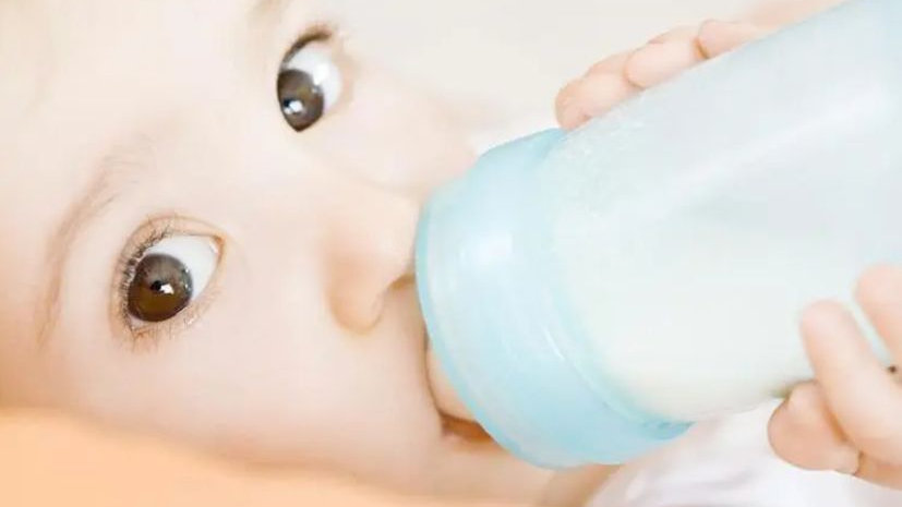 帮宝宝戒掉夜奶应该怎么做（一）