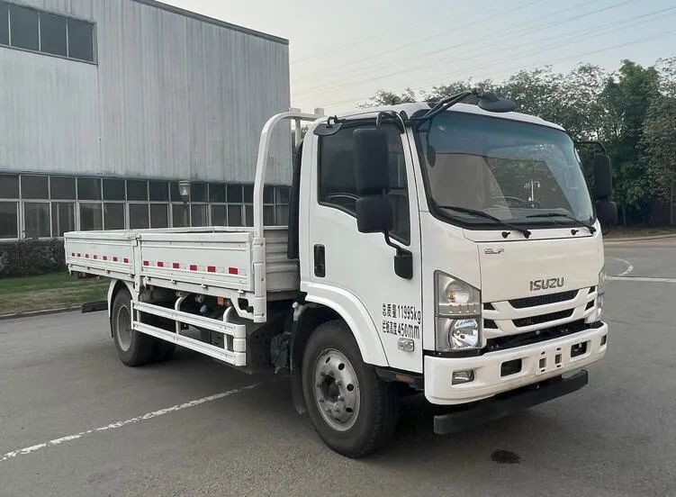 庆铃多款新车过审工信部涵盖700p载货100p小卡铃咖双排仓栅