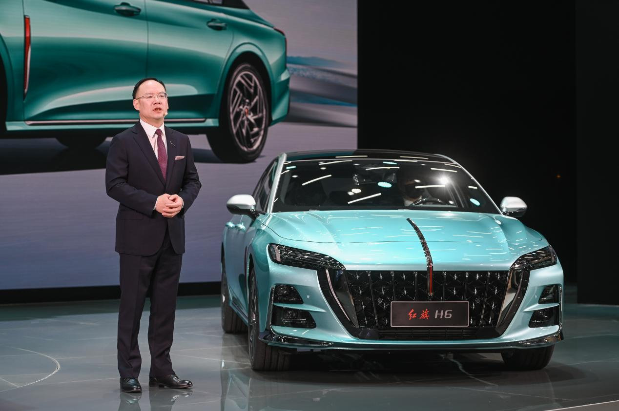 官方指导价1928万元起b级豪华风尚轿车红旗h6上市