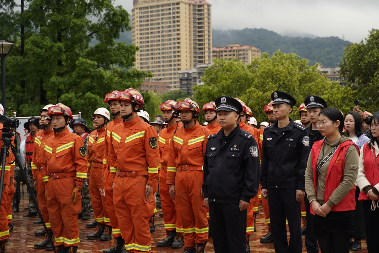 三明市三元区水域救援突击队成立